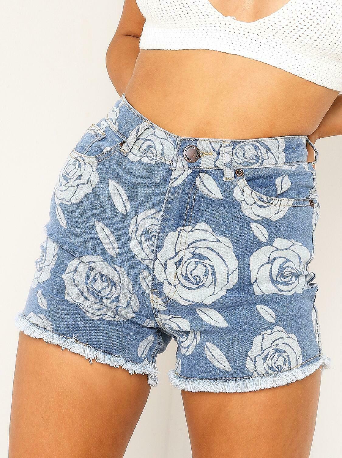 Ladies Flower Design Denim Hot Pants. Available In Sizes 6-16.